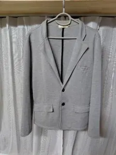 グレー テーラードジャケット