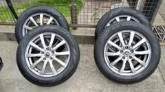 17インチ　ホイールセット　スタッドレスタイヤのサムネイル