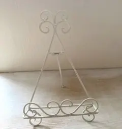 Item thumbnail for item c5077a2a-10e2-435a-a96c-d68cba6159c5