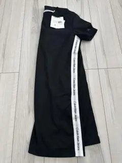 新品未使用タグ付きCalvin Klein Jeans LOGO ワンピース