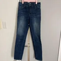 デニムパンツ