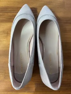 【1度使用】シルバー ポインテッドトゥ パンプス 低ヒール