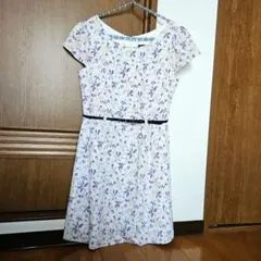 【お値下げ】MISCH MASCH 　花柄ミニワンピースのサムネイル