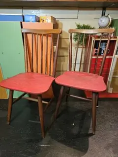 椅子　チェア　赤　木製　ミッドセンチュリー　昭和レトロ　ヴィンテージ　アンティー