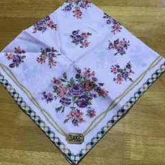 新品！　DAKS ダックス　ハンカチ