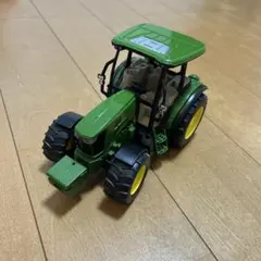 トラクター　ブルーダー