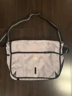 adidas ショルダーバッグ