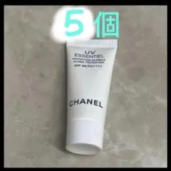 シャネル UV エサンシエル　日焼け止めジェルクリーム　サンプル　5個のサムネイル