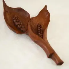 ヴィンテージブローチ 木製ブローチ 水芭蕉 13×7.5cm 木彫り 昭和レトロ