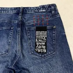 【美品】ksubi スビ Chitch Hilite スキニージーンズ W30のサムネイル