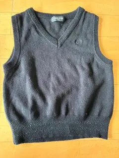 COMME CA ISM 黒 Vネックベスト 110A