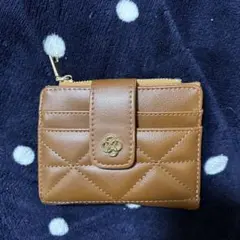 SHEIN 二つ折り財布　キャメル