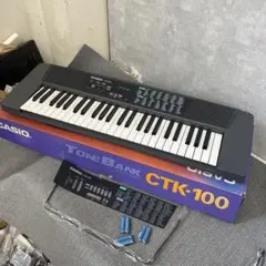 未使用品　CASIO CTK-100のサムネイル