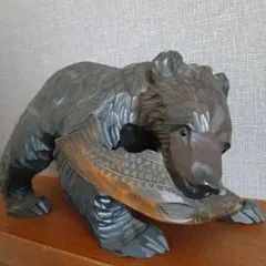 木彫りの熊