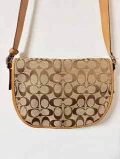 正規品Coach ベージュ ショルダーシグネチャーバッグ-K3K-6842