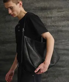 Llife COW LEATHER MESH BAG※ベルト部分にやや訳あり Llife COW LEATHER MESH BAG※ベルト部分にやや訳あり - メルカリ