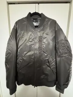 UNIQLO+Jハイブリッドダウンオーバーサイズ MA-1