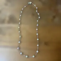 花×パールモチーフロングネックレス