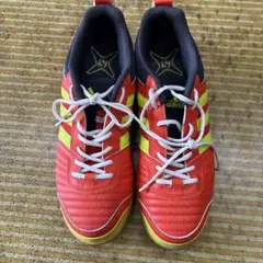 ほぼ新品フットサルシューズ adidas アディダス　サラチェット26.5センチ