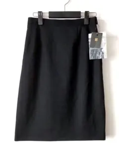 【2月限定sale】未使用　タグ付き　タイトスカート　ブラック