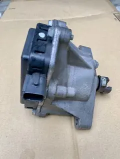 ✴︎純正部品✴︎ヘッドcomp.シリンダー12200-GEY-640 - メルカリ