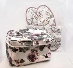 【新品未使用】ポール&ジョー　バニティポーチ　＋　ルームシューズ　セット
