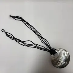 (파이널) 스테이지 스플렌디드 쉘 앤 비즈 목걸이 빅 라운드 쉘 지름 8cm