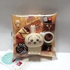 ガチャ詰めポーチ　ちいかわ　うさぎ　パン　お菓子　イエロー系　17