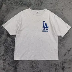 美品★ ドジャース MLB Tシャツ グレー オーバーサイズ L.のサムネイル