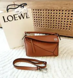 LOEWE✴ロエベ✴スモール✴パズルバッグ✴希少タンカラー✴期間限定価格★のサムネイル