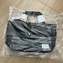 Item thumbnail for item 22806197-558f-432c-ba66-c51b8e9d2472