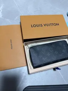 ジッピーウォレット・ヴェルティカル ルイヴィトン　メンズ長財布