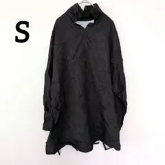 SHEIN 【S】 ウィンドブレーカープルオーバー 黒 ブラック バックプリントのサムネイル