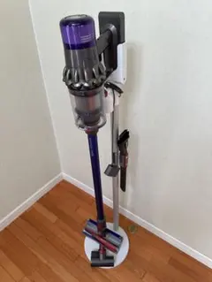 2026年最新】dyson v11 fluffy スタンドの人気アイテム - メルカリ