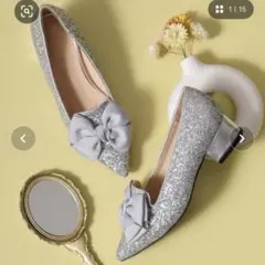 新品 リバティードール リボン付き グリッター オペラパンプス