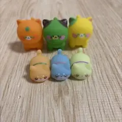 犬　猫　フィギュア