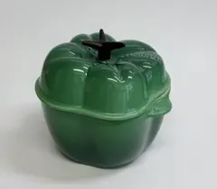 LE CREUSET ピーマン型 ストーンウェア ココット