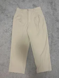 ユニクロタックワイドパンツホワイトL