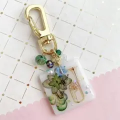 【3597】アルトホルン(ゴールド) グリーンの2種の紫陽花入り スクエア型