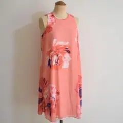 極美品✨ 近年モデル　カルバンクライン花柄 ノースリーブ Aラインワンピース 2