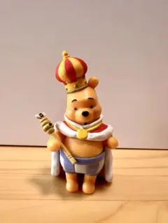 コスチュームフィギュアコレクション　プーさん　ディズニー　ガチャガチャ