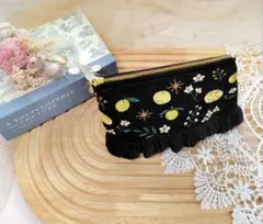 インド刺繍リボンポーチ