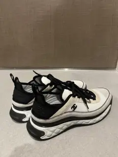 シャネル スニーカー