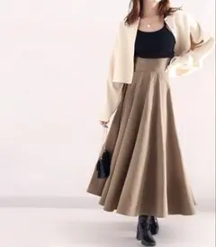 ハイウエストボリュームフレアスカート