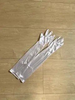 ウェディンググローブとベールのセット