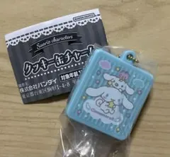 サンリオキャラクターズ　クッキー缶チャーム　シナモロール