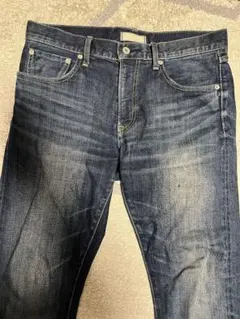 ユニクロ　ダークブルースリムフィットデニム