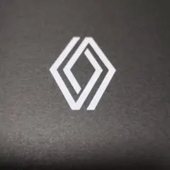 気まぐれセール❗ルノー　RENAULT　レザー　ストラップ❗非売品　革ストラップのサムネイル