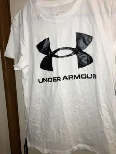 UNDER ARMOUR ホワイト Tシャツ タグ付きのサムネイル