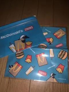マクドナルドの福袋2023 CHUMS 2点セット